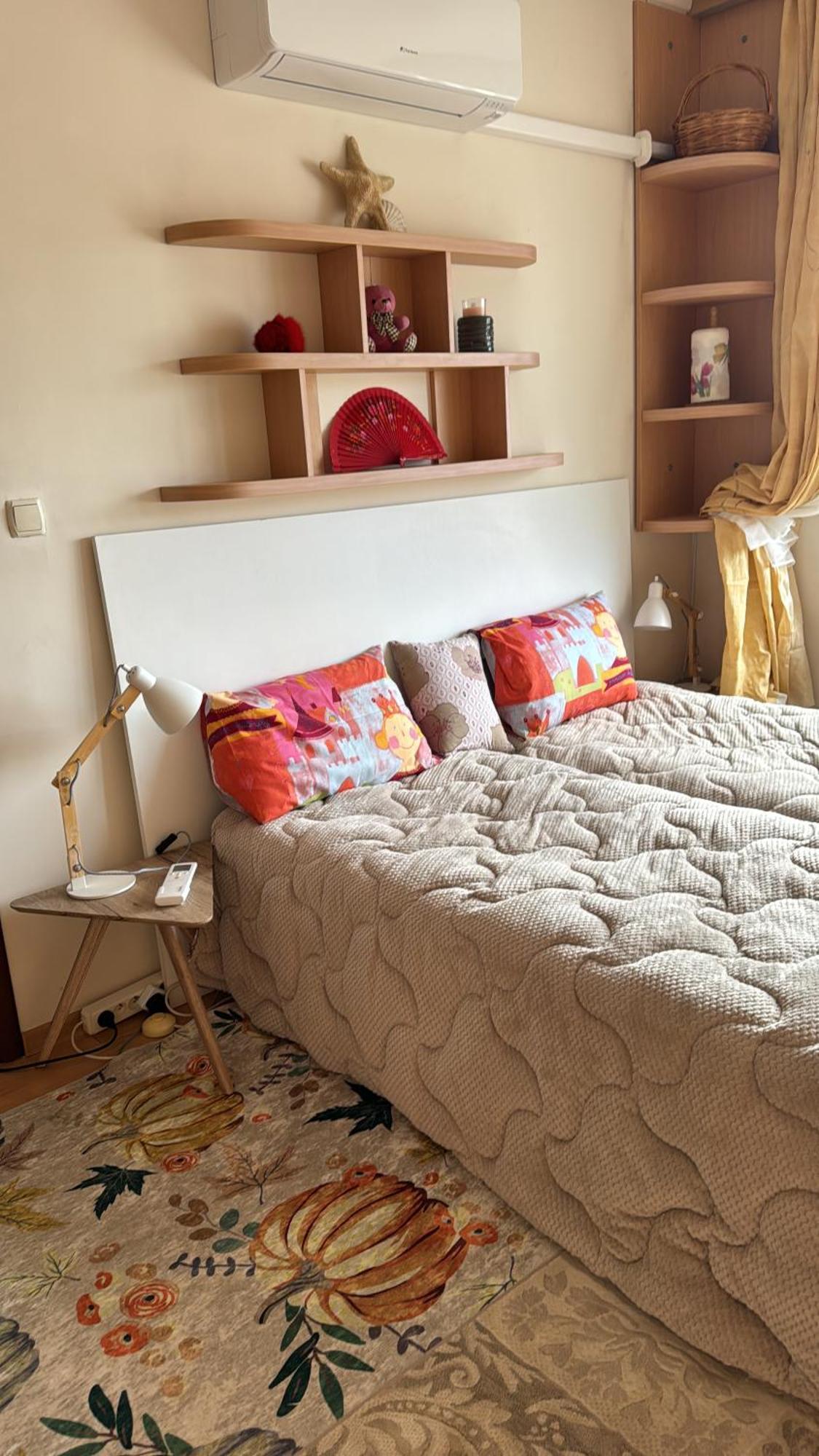 Downtown Central Apartment With Working Kitchen, City Views & Free Parking Kazanlŭk Eksteriør bilde