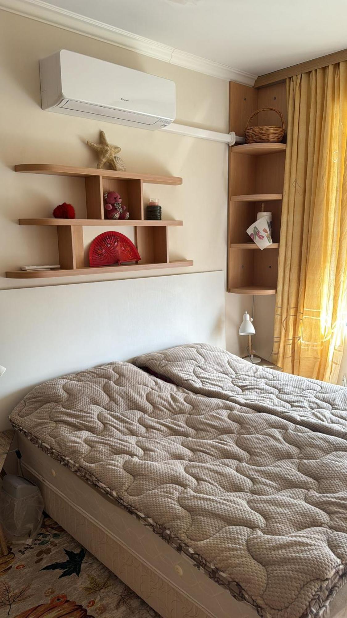 Downtown Central Apartment With Working Kitchen, City Views & Free Parking Kazanlŭk Eksteriør bilde
